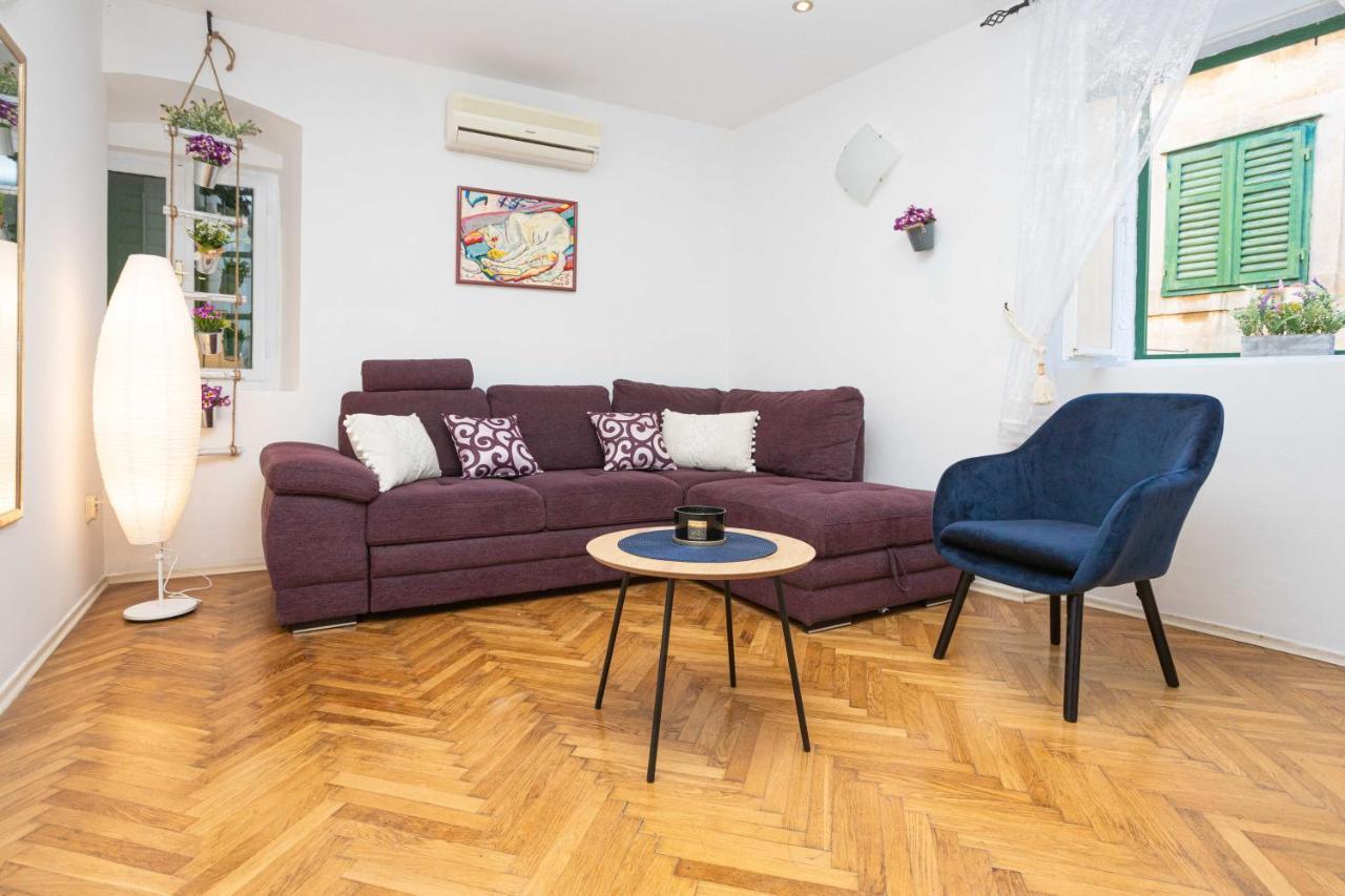Daloro Suite Split Buitenkant foto